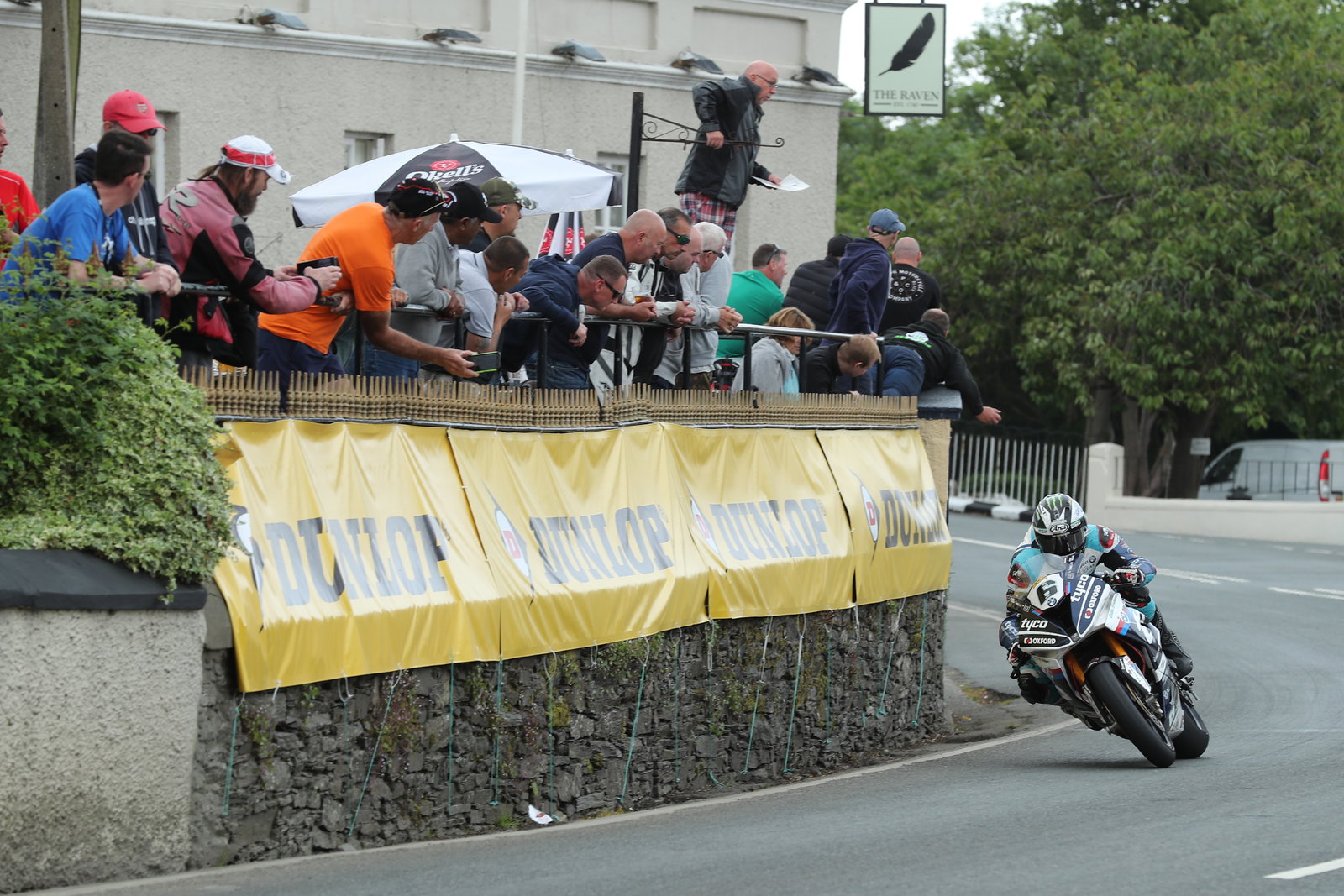 TT 2018: Dunlop clinches 17th win with Supersport success